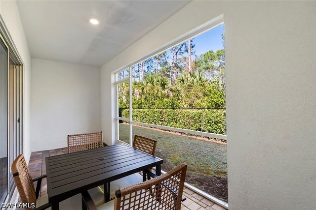 15527 Wildflower CIR, Naples, FL 34119