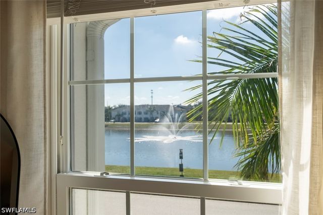 15527 Wildflower CIR, Naples, FL 34119