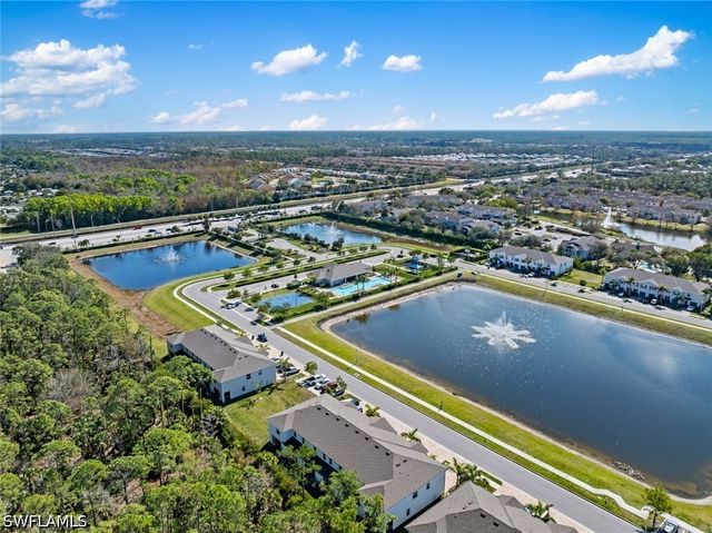 15527 Wildflower CIR, Naples, FL 34119