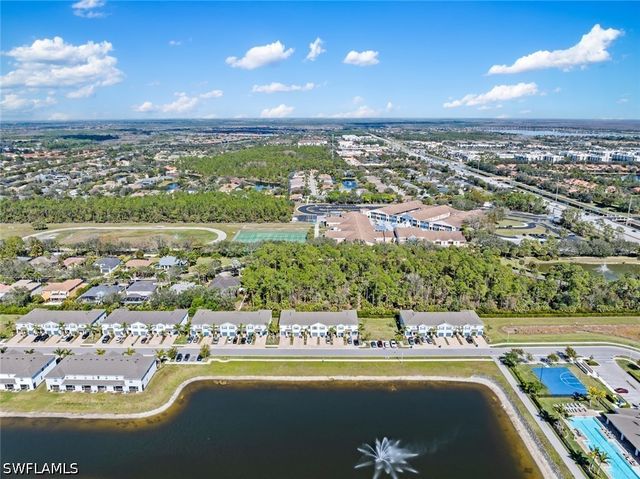 15527 Wildflower CIR, Naples, FL 34119