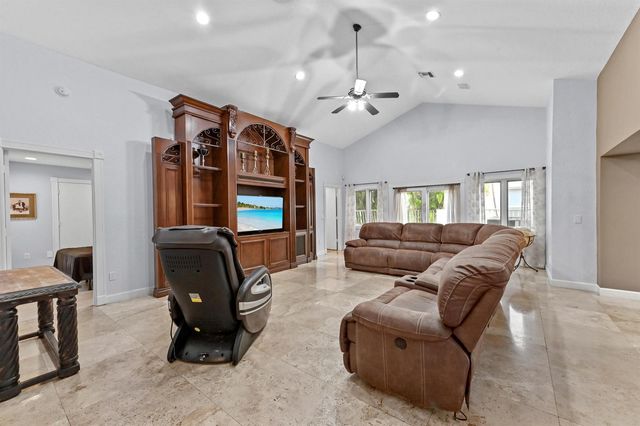 263 NW 48th Avenue, Deerfield Beach, FL 33442