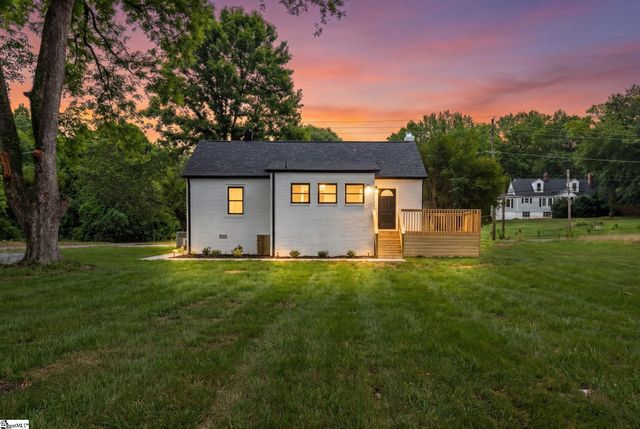 5497 Old Buncombe Road, Greenville, SC 29609