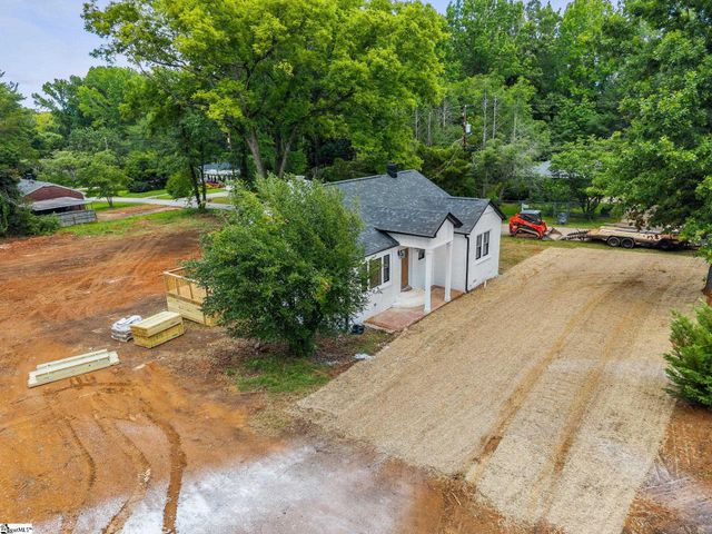 5497 Old Buncombe Road, Greenville, SC 29609