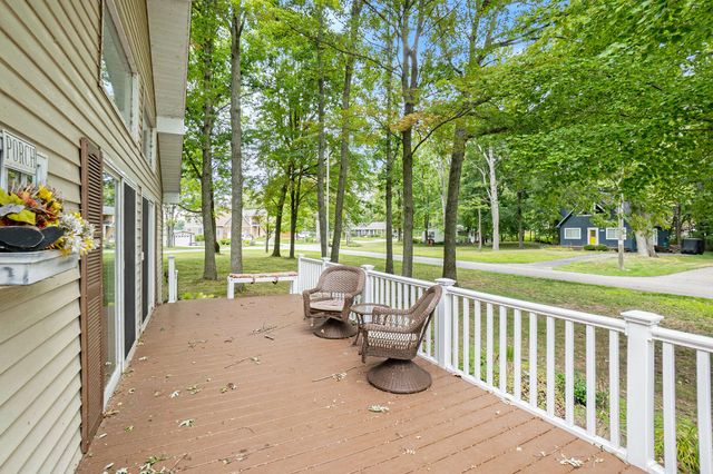 10905 1st Street, Canadian Lakes, MI 49346