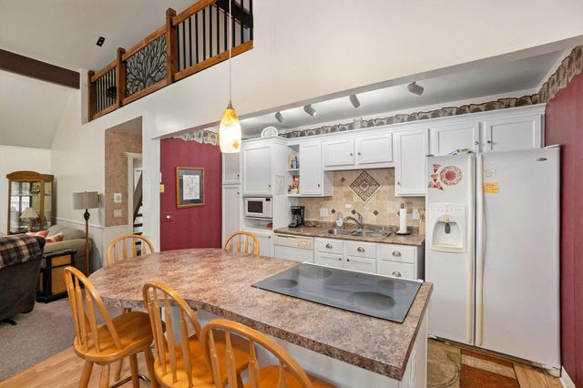 10905 1st Street, Canadian Lakes, MI 49346
