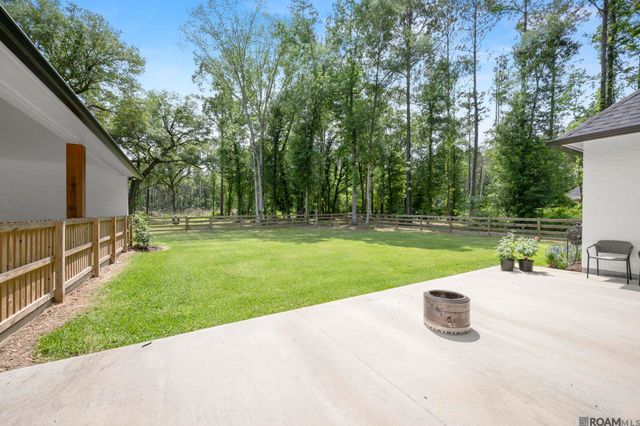 3195 Nesom Rd, Denham Springs, LA 70706