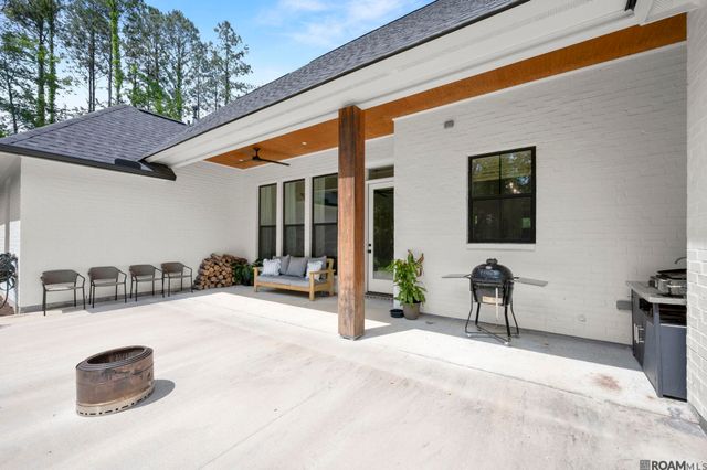 3195 Nesom Rd, Denham Springs, LA 70706