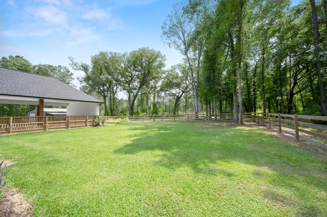 3195 Nesom Rd, Denham Springs, LA 70706