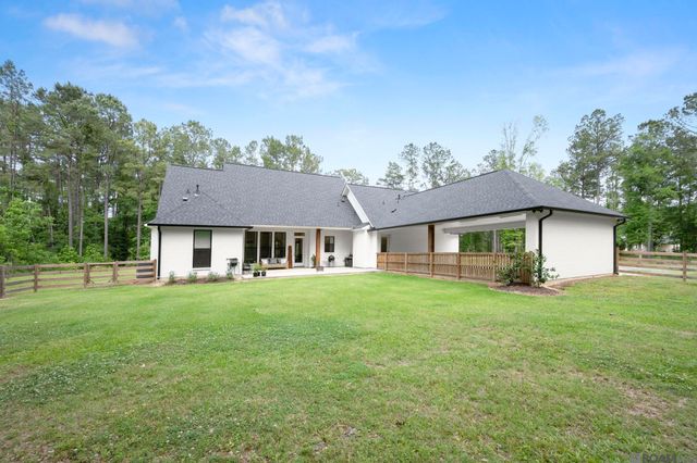 3195 Nesom Rd, Denham Springs, LA 70706