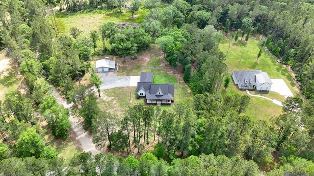 3195 Nesom Rd, Denham Springs, LA 70706