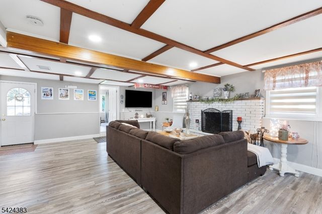 68 DORIS WAY, Clark Twp., NJ 07066