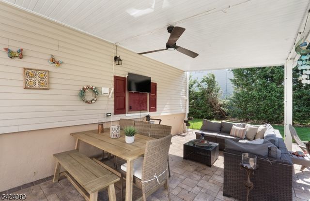 68 DORIS WAY, Clark Twp., NJ 07066