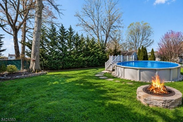 68 DORIS WAY, Clark Twp., NJ 07066