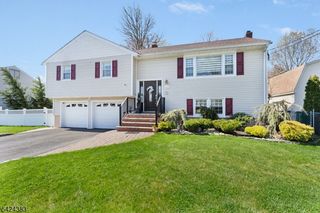 68 DORIS WAY, Clark Twp., NJ 07066