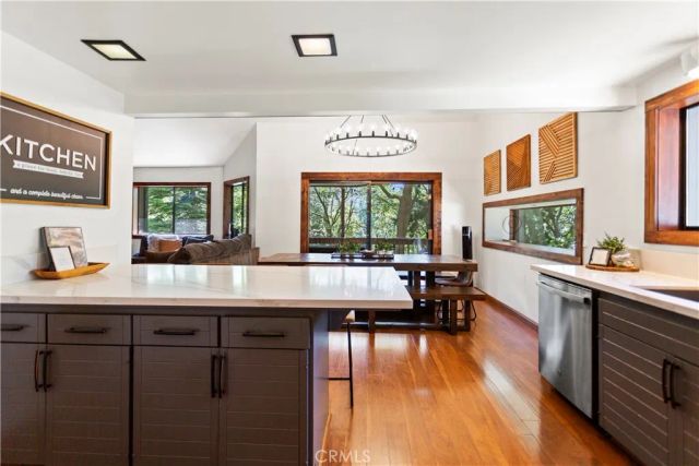 26561 Thunderbird, Lake Arrowhead, CA 92352