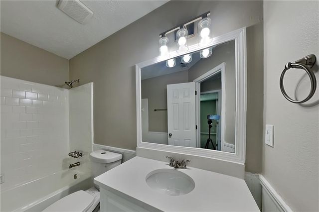 1021 Orchard Mill Lane, Lawrenceville, GA 30043