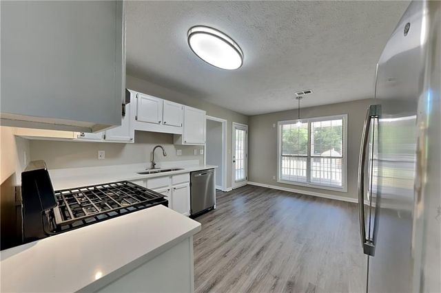 1021 Orchard Mill Lane, Lawrenceville, GA 30043