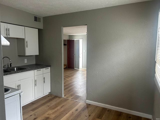 1613 Wilber Street, South Bend, IN 46628