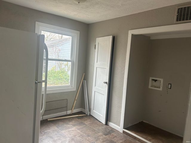 1613 Wilber Street, South Bend, IN 46628