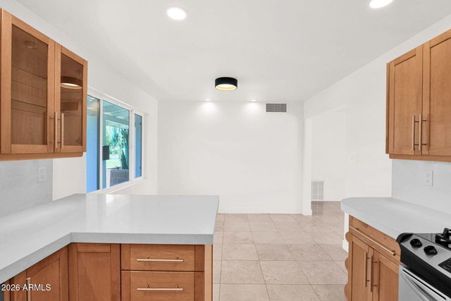 6745 N 12TH Way, Phoenix, AZ 85014