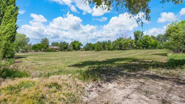 675 26 Road, Grand Junction, CO 81506