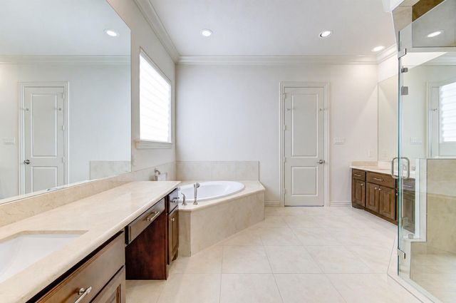 2422 Camden Creek Lane, Houston, TX 77077