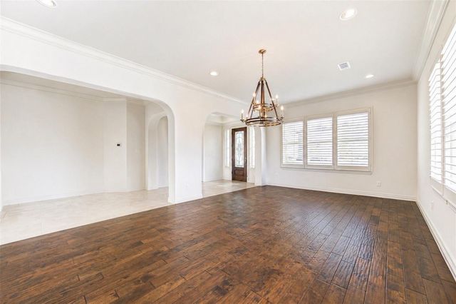 2422 Camden Creek Lane, Houston, TX 77077