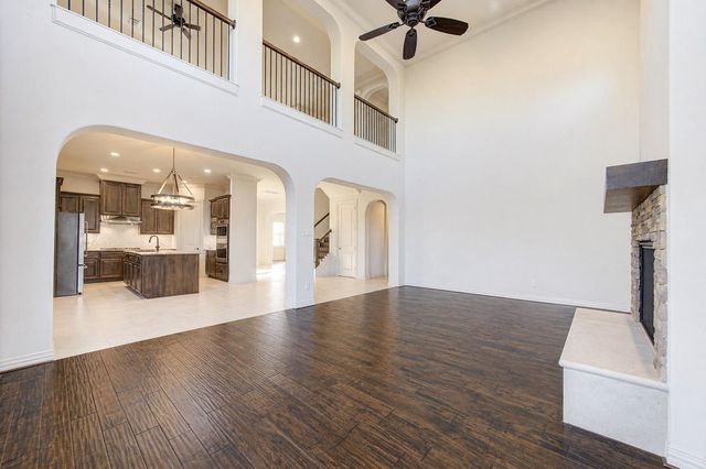 2422 Camden Creek Lane, Houston, TX 77077