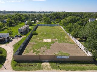 515 Cris Road, Rosenberg, TX 77471