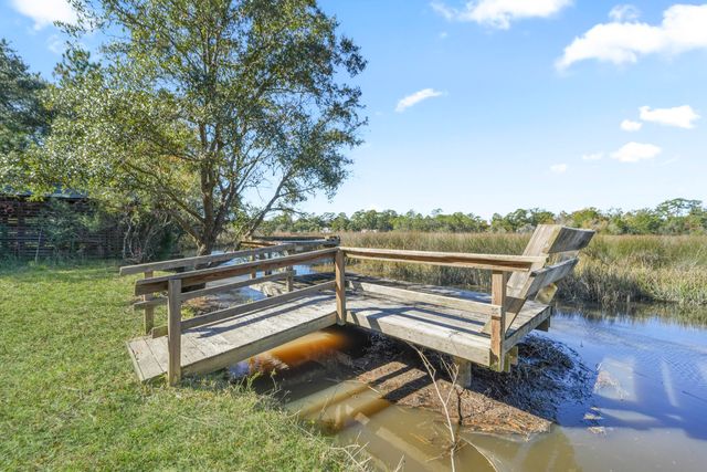 1864 Fruitwood Avenue, Charleston, SC 29414