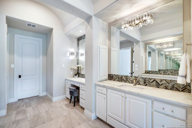 170 Riverwood, Boerne, TX 78006