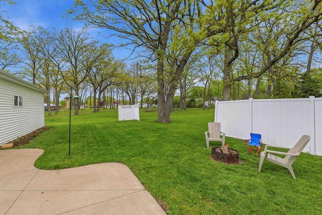 136 CLINTON STREET, North Fond Du Lac, WI 54937
