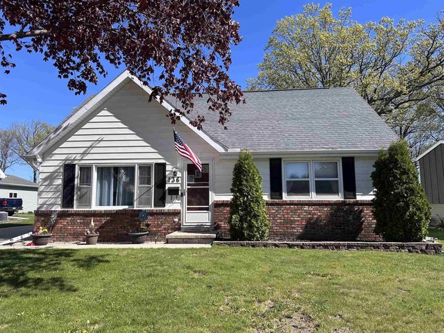 136 CLINTON STREET, North Fond Du Lac, WI 54937