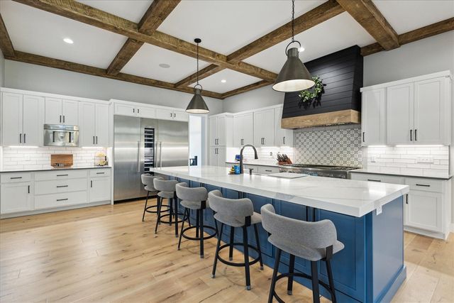 32170 Bent Oak Trail, Niles, MI 49120