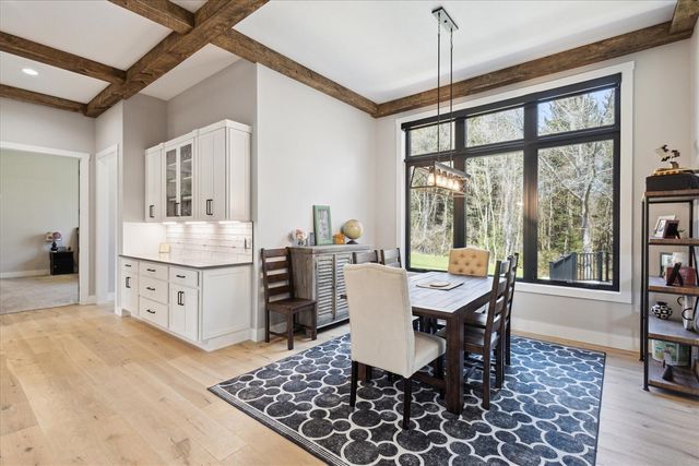 32170 Bent Oak Trail, Niles, MI 49120