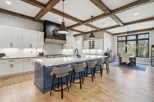 32170 Bent Oak Trail, Niles, MI 49120