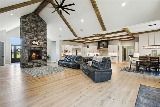 32170 Bent Oak Trail, Niles, MI 49120