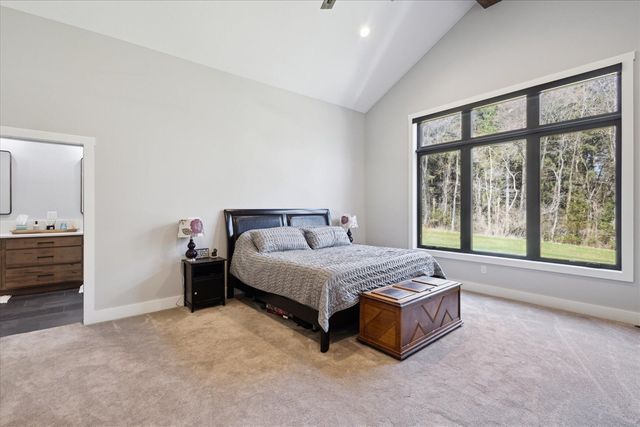 32170 Bent Oak Trail, Niles, MI 49120