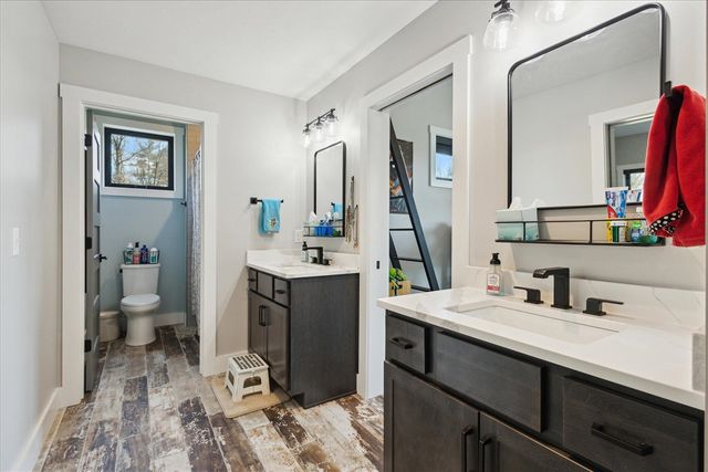 32170 Bent Oak Trail, Niles, MI 49120