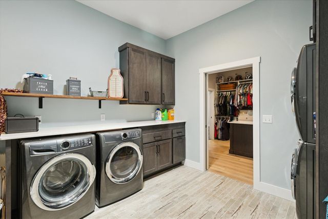 32170 Bent Oak Trail, Niles, MI 49120