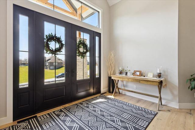 32170 Bent Oak Trail, Niles, MI 49120