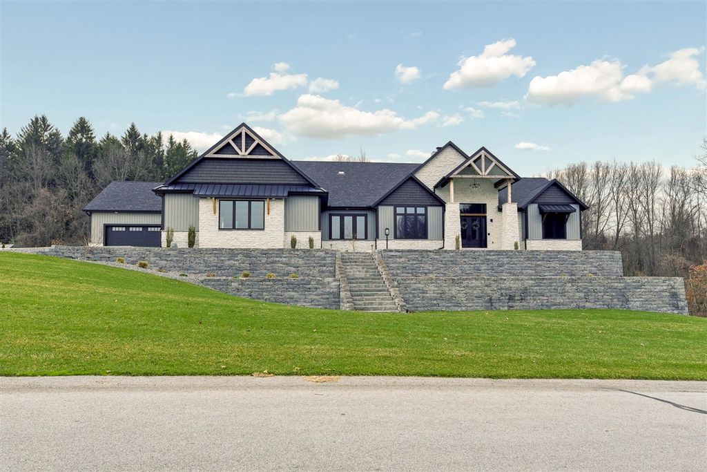 32170 Bent Oak Trail, Niles, MI 49120