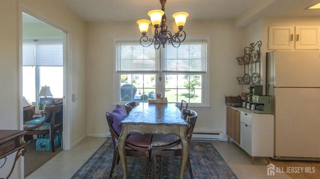 320 Sharon Way B, Monroe, NJ 08831