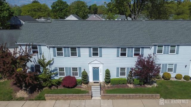 320 Sharon Way B, Monroe, NJ 08831