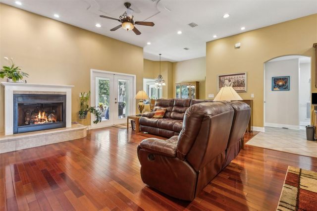 166 MOUNT ROYAL AVENUE, Crescent City, FL 32112