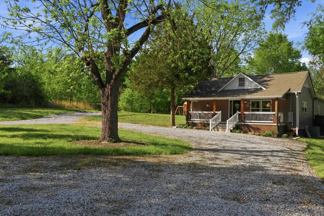 3736 Cowpens Pacolet Road, Spartanburg, SC 29307