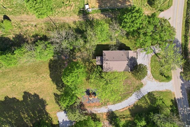 3736 Cowpens Pacolet Road, Spartanburg, SC 29307