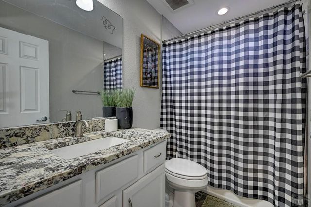 40 E Lyons Dr, Pueblo West, CO 81007