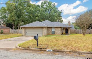 916 Corey Dr, Whitehouse, TX 75791