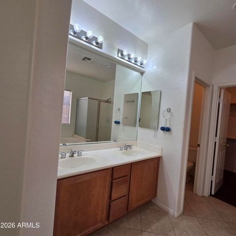 2709 W Redwood Lane, Phoenix, AZ 85045